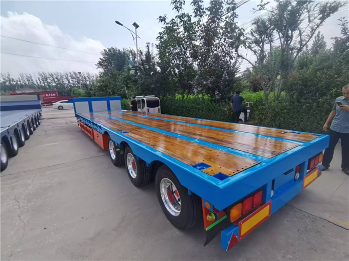 大件運(yùn)輸外貿(mào)出口車(chē)