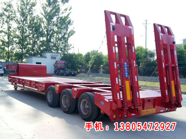低平板半掛車(chē)